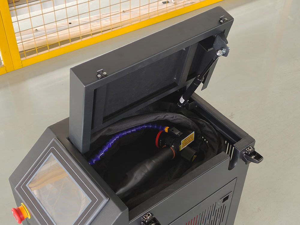 Gepulseerde laserreinigingsmac - Industrial Laser Paint Remover recensie en prijs